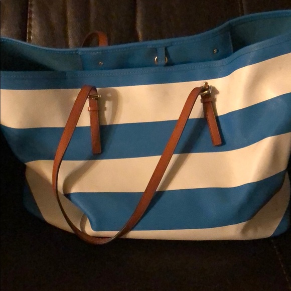 Michael Kors bag - Picture 3 of 4